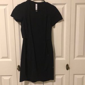 Lululemon black dress size 4